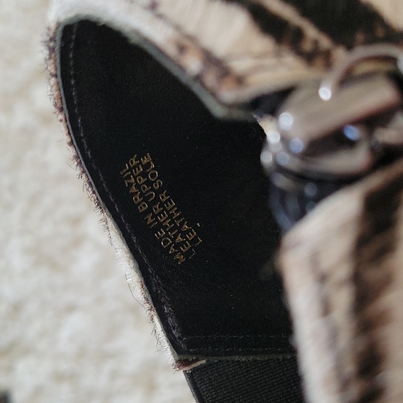 Trina Turk Malibu Calf Hair Cut Out Pump Heels 9 - Picture 11 of 16